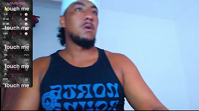 yosoy enzo2020 online show from 03/16/25, 12:00