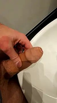 Snapshot of thesmiledoc chatting on 12/23/24, 08:14 thesmiledoc online show from 12/23/24, 08:14