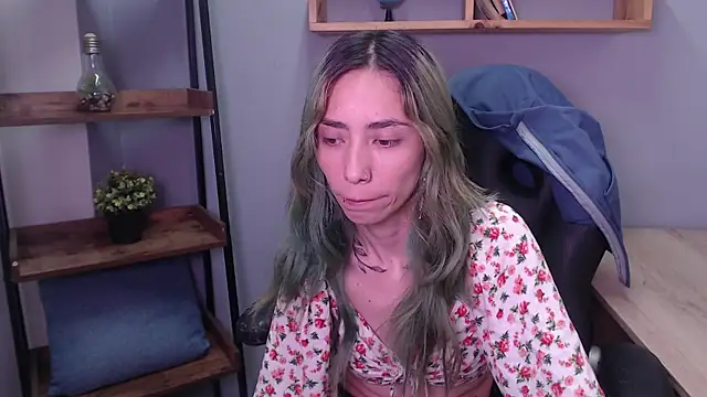 Erika Stevens online show from 11/20/25, 12:55