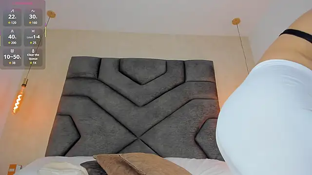 Liinda Saenz online show from 03/31/26, 11:32