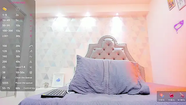 JacksonMuller  online show from 12/04/24, 03:32