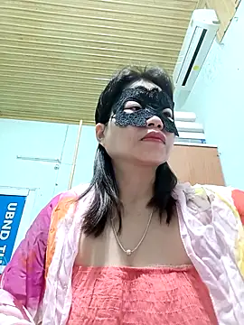 Anna Toy19 online show from 11/21/25, 11:14