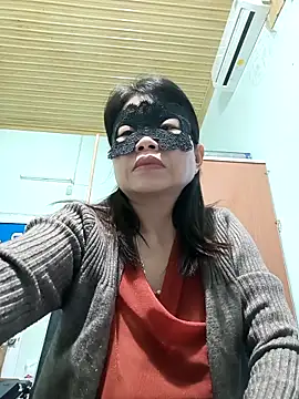 Anna Toy19 online show from 12/13/25, 09:31