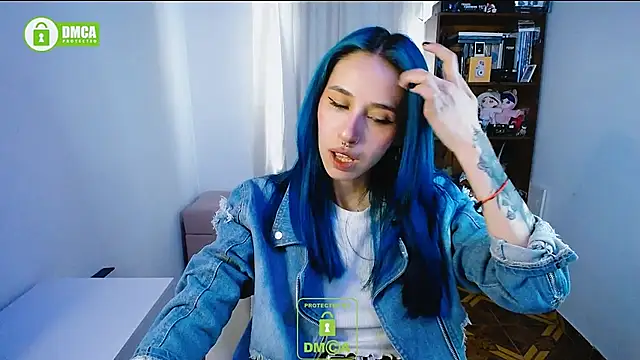 Snapshot of dakota_senju chatting on 12/18/24, 08:25 dakota senju online show from 12/18/24, 08:25