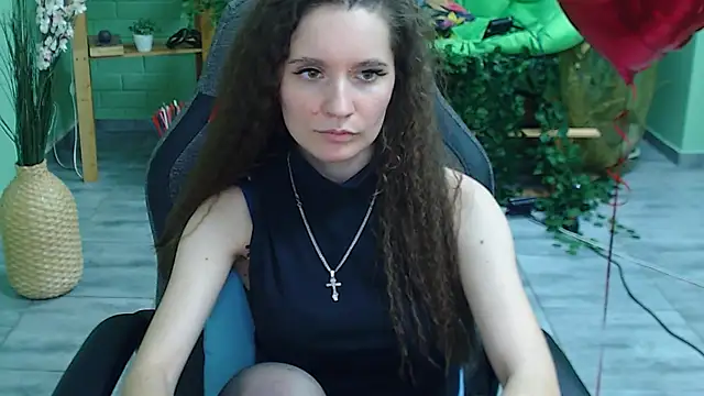 Miss Barbara  online show from 02/15/25, 01:31