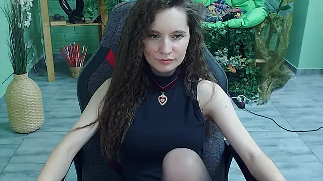 Miss Barbara  online show from 03/06/25, 11:09