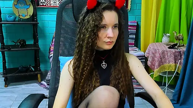 Miss Barbara  online show from 03/11/25, 03:23