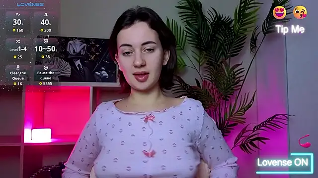 SweetieKendl online show from 03/18/26, 09:29