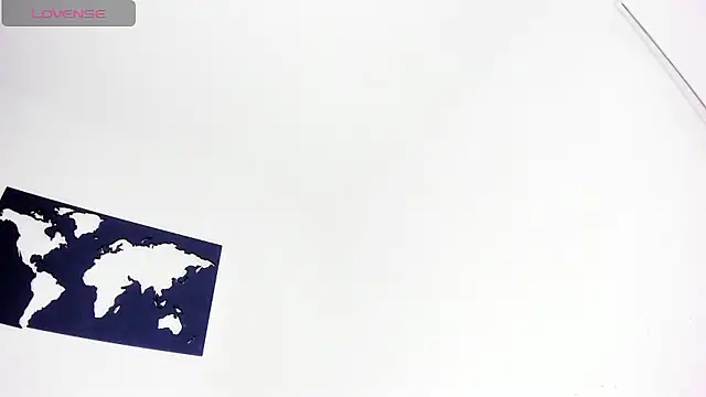 Snapshot of CurvyViolet chatting on 12/02/24, 11:45 CurvyViolet online show from 12/02/24, 11:45