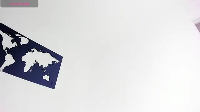 Snapshot of CurvyViolet chatting on 12/10/24, 06:06 CurvyViolet online show from 12/10/24, 06:06