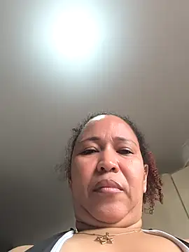 Snapshot of debboraWagner chatting on 09/16/25, 12:50 debboraWagner online show from 09/16/25, 12:50