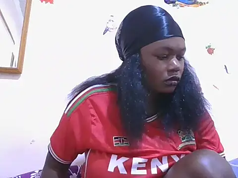 tanishacute online show from 10/31/25, 06:47