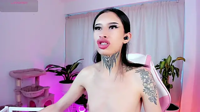 Snapshot of kali_ka_ chatting on 03/04/25, 12:12 kali ka online show from 03/04/25, 12:12