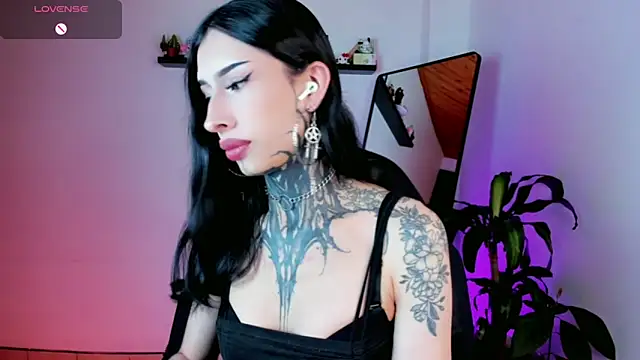 Snapshot of kali_ka_ chatting on 06/07/26, 08:56 kali ka online show from 06/07/26, 08:56