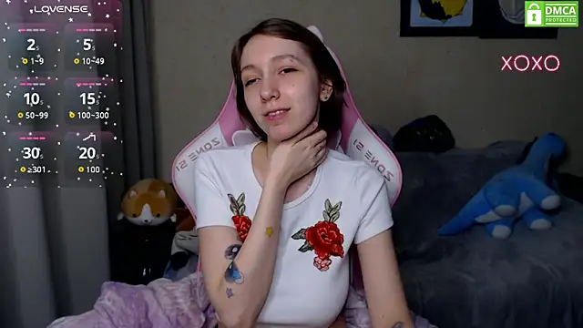 Snapshot of LeahGottty chatting on 01/12/25, 10:22 LeahGottty online show from 01/12/25, 10:22