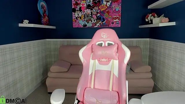 Snapshot of Anna_Way chatting on 05/04/26, 01:23 Anna Way online show from 05/04/26, 01:23