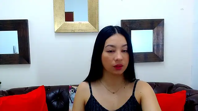 Lila Pinky online show from 02/18/25, 02:06