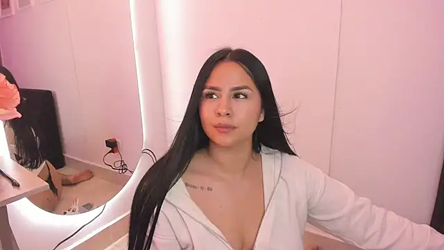 Snapshot of KattyPortman chatting on 02/28/25, 11:56 KattyPortman online show from 02/28/25, 11:56