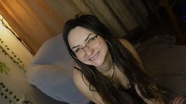 NaughtYHomemadE online show from 12/22/24, 03:33