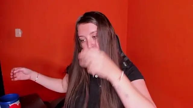 Snapshot of Daivis_17 chatting on 11/03/25, 06:14 Daivis 17 online show from 11/03/25, 06:14