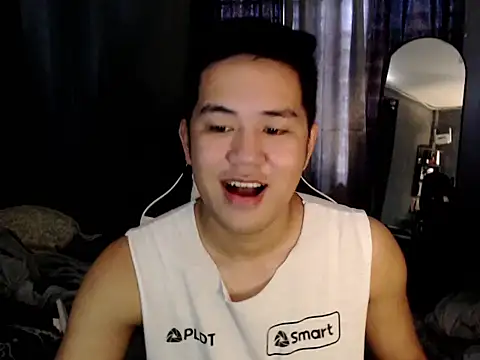 xgregor07 online show from 11/25/25, 03:06