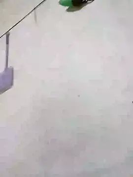 Snapshot of Beijing2000 chatting on 01/14/25, 12:14 Beijing2000 online show from 01/14/25, 12:14