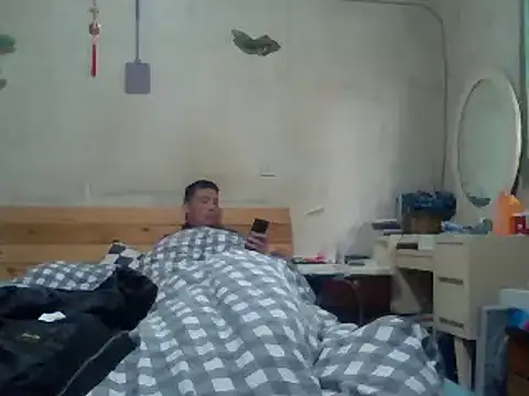 Snapshot of Beijing2000 chatting on 02/03/25, 02:36 Beijing2000 online show from 02/03/25, 02:36