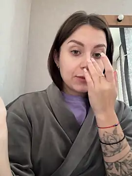 ellie ssexy online show from 10/22/25, 04:24