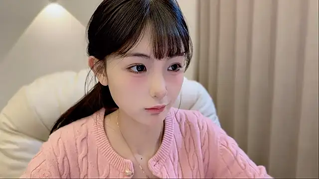 Snapshot of SHUIshui_ chatting on 12/16/25, 06:29 SHUIshui online show from 12/16/25, 06:29