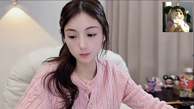 Snapshot of SHUIshui_ chatting on 02/04/26, 01:28 SHUIshui online show from 02/04/26, 01:28