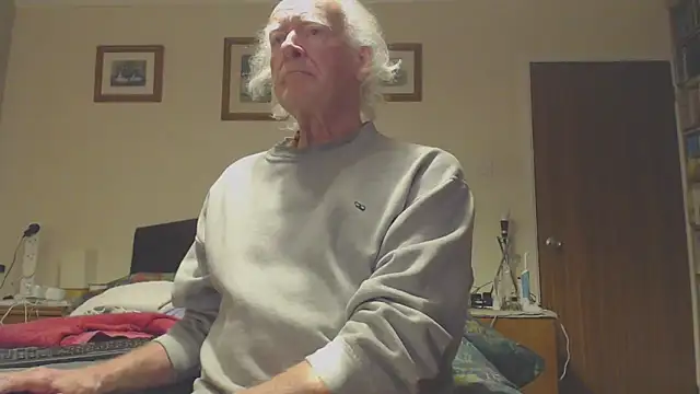 Snapshot of WaverlyKernow chatting on 03/07/25, 07:41 WaverlyKernow online show from 03/07/25, 07:41