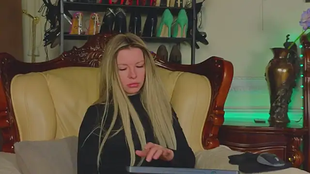 Real Tini online show from 03/30/26, 06:25