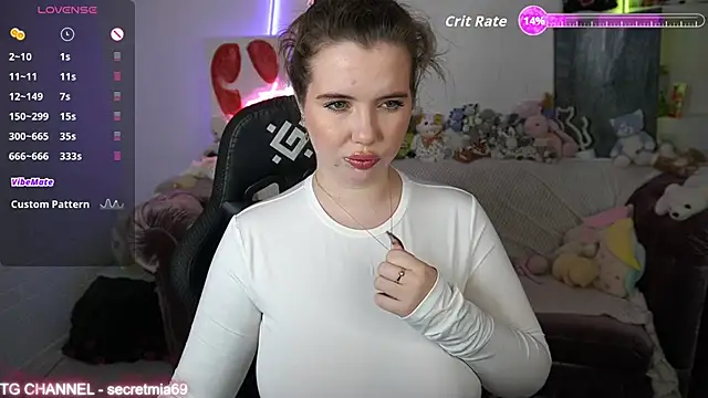 SecretDesireMe online show from 10/05/25, 09:34