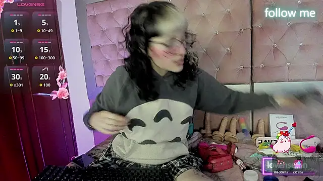 neeko princes online show from 03/19/26, 12:20