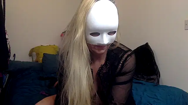 Snapshot of misscharlottezz chatting on 03/12/25, 06:51 misscharlottezz online show from 03/12/25, 06:51