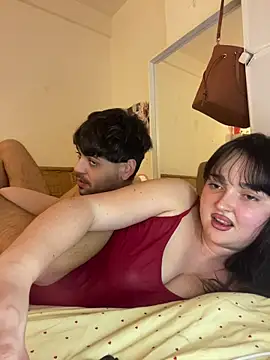 Snapshot of chunliklk chatting on 12/15/25, 10:58 chunliklk online show from 12/15/25, 10:58