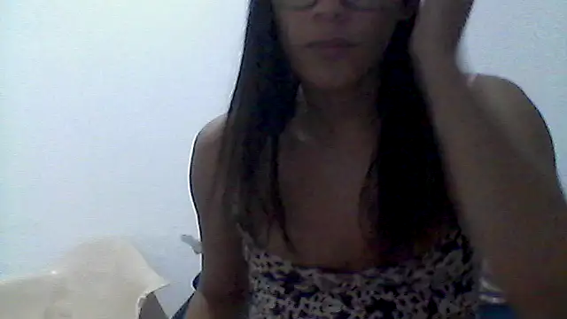 Snapshot of mariy_ chatting on 10/03/25, 01:02 mariy  online show from 10/03/25, 01:02