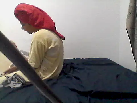 Snapshot of mariy_ chatting on 10/04/25, 01:58 mariy  online show from 10/04/25, 01:58