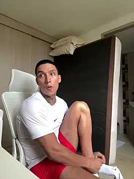 Snapshot of sendfer chatting on 11/27/25, 09:28 sendfer online show from 11/27/25, 09:28