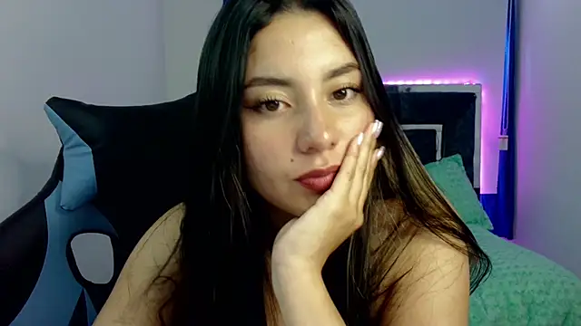 Snapshot of Lia_14_ chatting on 03/05/25, 06:23 Lia 14 online show from 03/05/25, 06:23