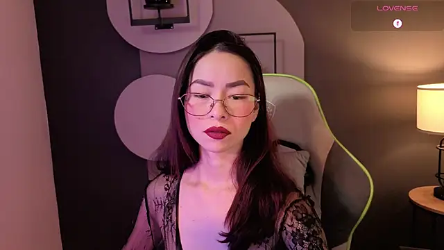 Snapshot of rosse_98_ chatting on 07/14/26, 03:07 rosse 98 online show from 07/14/26, 03:07