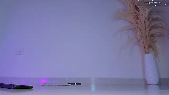 Katherinlevinee1 online show from 02/06/26, 07:28