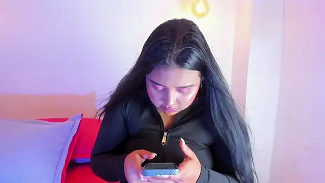 Emily cooper20 online show from 02/07/25, 10:41