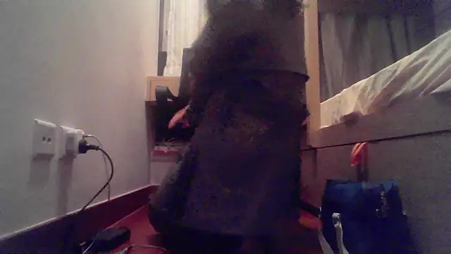 Snapshot of slut_cheese chatting on 03/07/25, 03:39 slut cheese online show from 03/07/25, 03:39