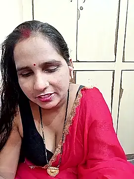 Snapshot of reemacouple007 chatting on 09/30/25, 05:07 reemacouple007 online show from 09/30/25, 05:07
