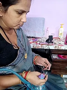 reemacouple007 online show from 04/13/26, 05:18