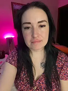 Roxana Bell online show from 03/22/25, 07:20