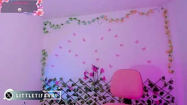 Snapshot of little_tifanny82 chatting on 02/09/26, 01:48 little tifanny82 online show from 02/09/26, 01:48