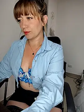 tata laima   online show from 03/17/25, 12:46