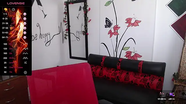 Snapshot of Roxanne_Ssummers chatting on 01/15/25, 05:05 Roxanne Ssummers online show from 01/15/25, 05:05